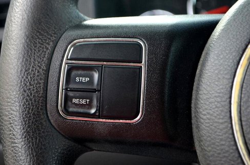 Used 2012 Jeep Liberty Sport image 32
