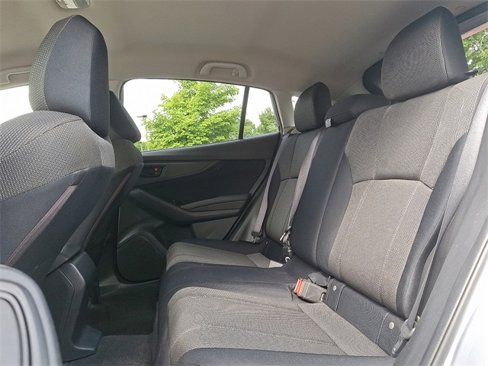 Used 2019 Subaru Crosstrek 2.0i image 9