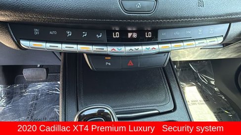 Used 2020 Cadillac XT4 Premium Luxury image 14