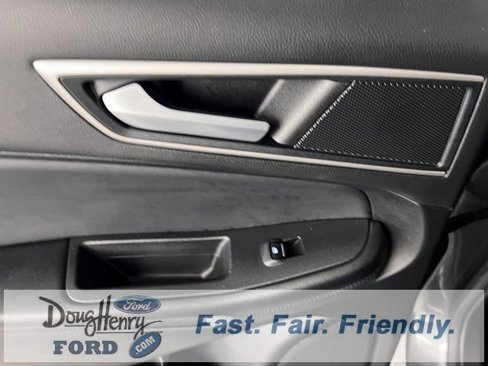 Used 2023 Ford Edge SEL image 28