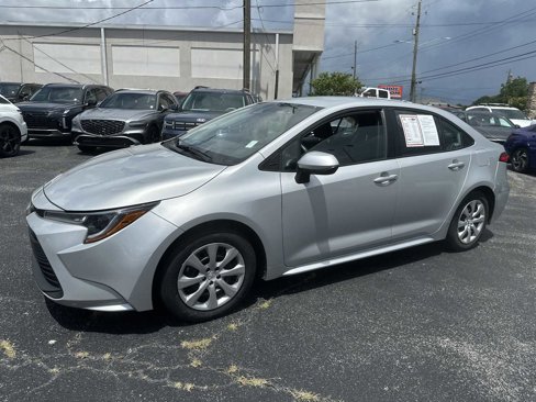 Used 2024 Toyota Corolla LE image 9