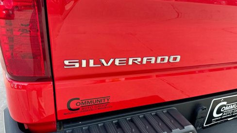 Certified 2019 Chevrolet Silverado 1500 LT w/ All-Star Edition image 32