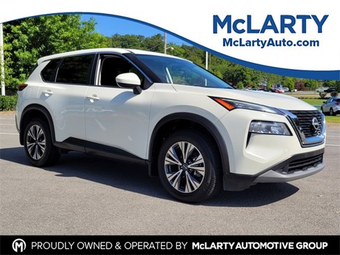 Used 2023 Nissan Rogue SV image 1