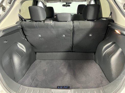 Used 2022 Nissan Leaf SV image 30