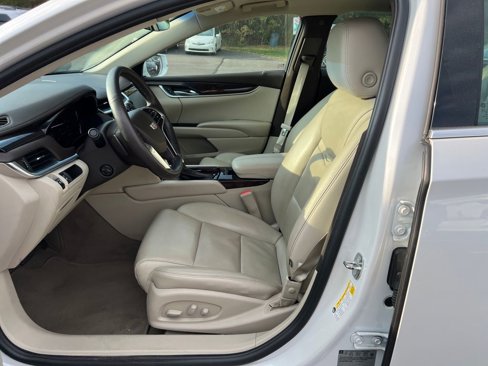 Used 2017 Cadillac XTS Luxury image 9
