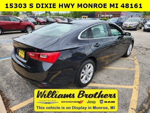 Used 2023 Chevrolet Malibu LT image 3