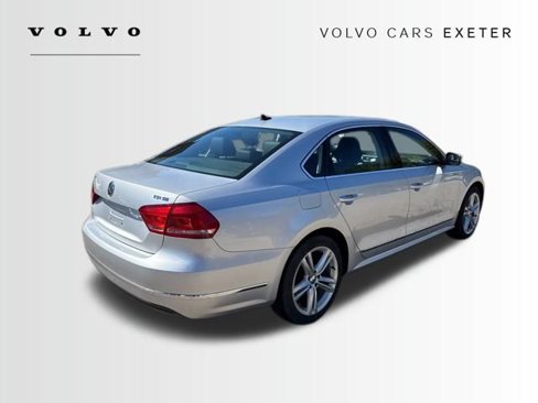 Used 2015 Volkswagen Passat 1.8T SE image 8