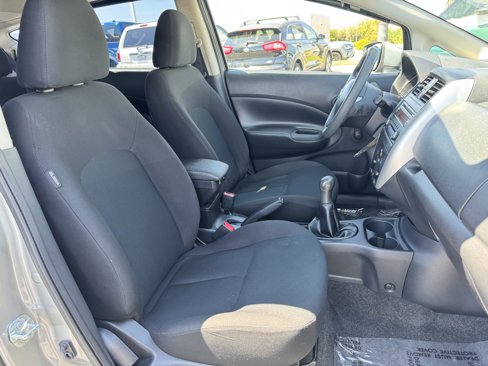 Used 2015 Nissan Versa Note S image 32