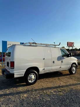 Used 2013 Ford E-250 and Econoline 250 image 10