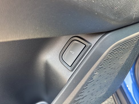 New 2026 Chevrolet Equinox ACTIV w/ Convenience Package III image 28