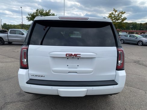 Used 2018 GMC Yukon SLE w/ Convenience Package image 4