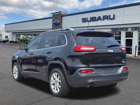Used 2016 Jeep Cherokee Latitude w/ Cold Weather Group image 4