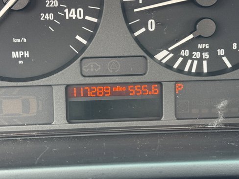 Used 2000 BMW 528i Sedan image 17