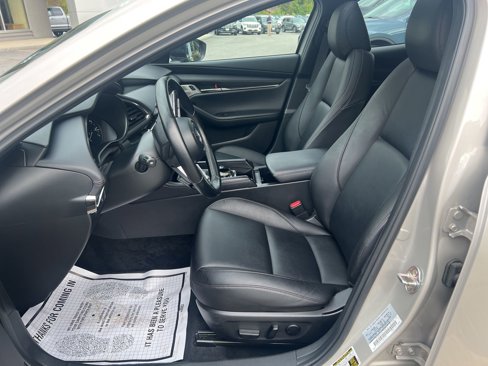 Used 2022 MAZDA MAZDA3 s image 17