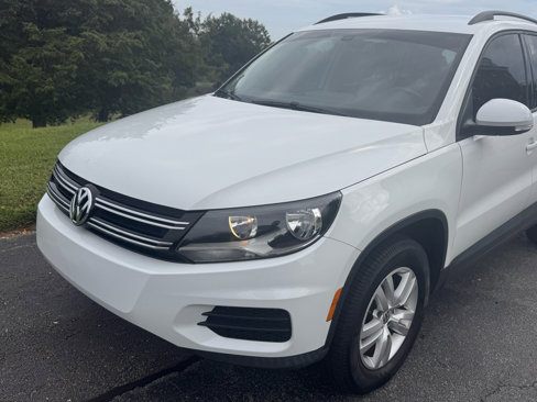 Used 2016 Volkswagen Tiguan S image 5