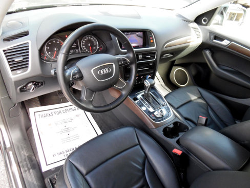 Used 2015 Audi Q5 2.0T Premium Plus w/ Technology Package image 10