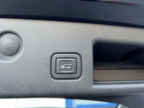 Certified 2023 Chevrolet Equinox LT image 11