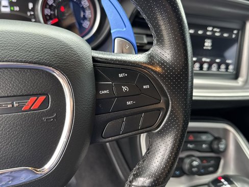 Used 2022 Dodge Challenger GT image 11