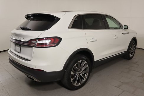 Used 2022 Lincoln Nautilus Reserve w/ Luxury Package image 5
