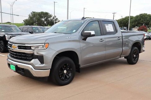 Used 2023 Chevrolet Silverado 1500 LT w/ Protection Package image 3