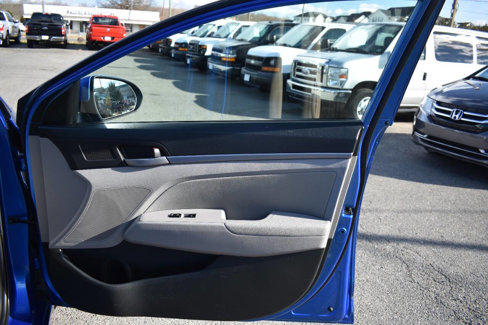 Used 2018 Hyundai Elantra Value Edition image 61