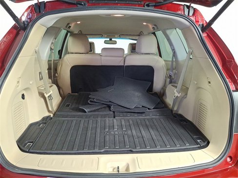 Used 2016 Nissan Pathfinder SL w/ SL Tech Package image 32