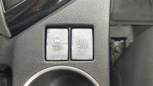 Used 2015 Toyota Corolla LE image 27