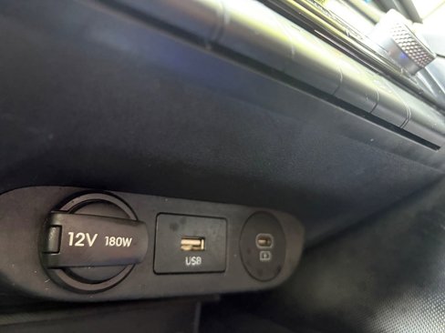 Used 2024 Hyundai Elantra SEL image 12
