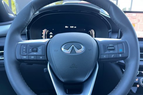 New 2025 INFINITI QX60 Luxe w/ Black Edition image 28