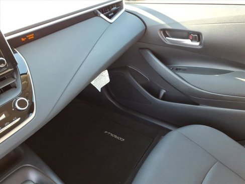 Certified 2020 Toyota Corolla LE image 18