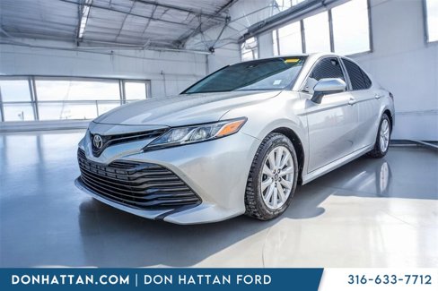 Used 2018 Toyota Camry L image 23