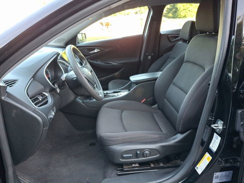 Used 2024 Chevrolet Malibu LT image 9