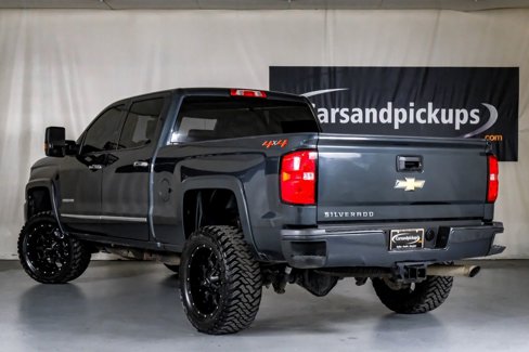 Used 2019 Chevrolet Silverado 2500 W/T image 11