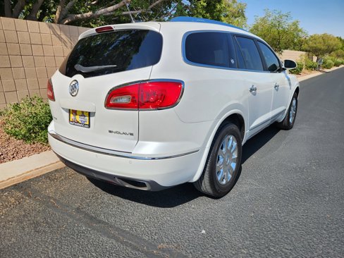 Used 2017 Buick Enclave Premium w/ Trailering Package image 3