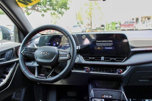 New 2025 Chevrolet Equinox RS w/ Safety and Technology Package image 13