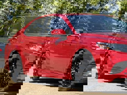 Used 2019 Toyota Camry SE image 3