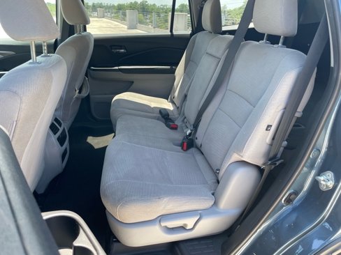 Used 2017 Honda Pilot LX image 19