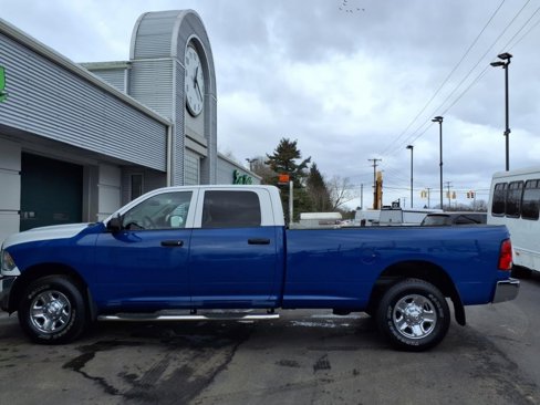Used 2018 RAM 2500 Tradesman w/ Chrome Appearance Group image 2