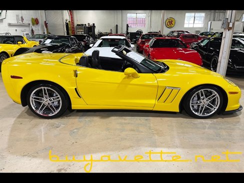 Used 2012 Chevrolet Corvette Grand Sport w/ 3LT Preferred Equipment Group image 9