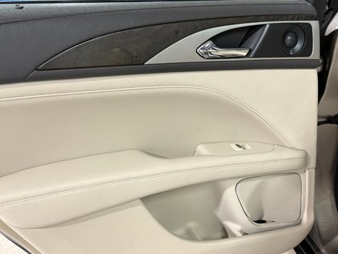 Used 2020 Lincoln MKZ Reserve w/ Elements Package image 32