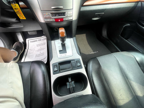 Used 2014 Subaru Outback 2.5i Limited image 15