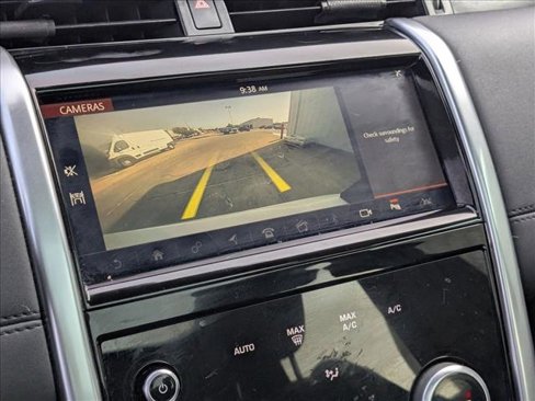 Used 2020 Land Rover Discovery Sport S image 13