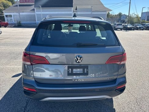 Certified 2024 Volkswagen Taos S image 8