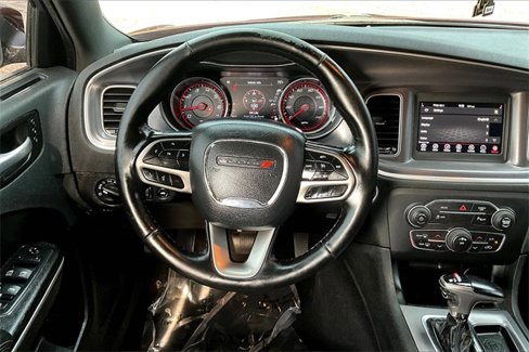 Used 2020 Dodge Charger SXT w/ Leather Interior Group image 8