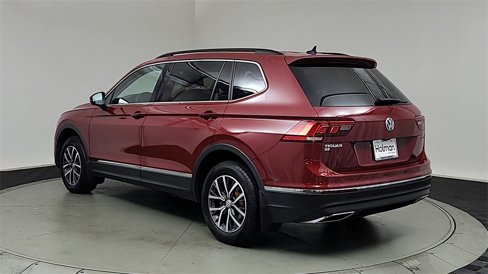 Used 2020 Volkswagen Tiguan SE image 5