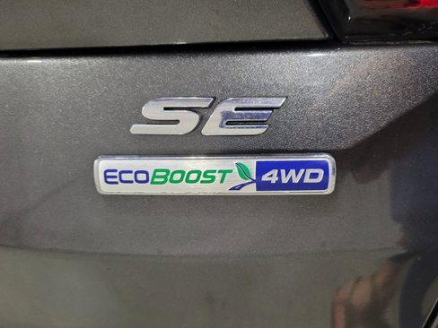 Used 2019 Ford Escape SE image 60