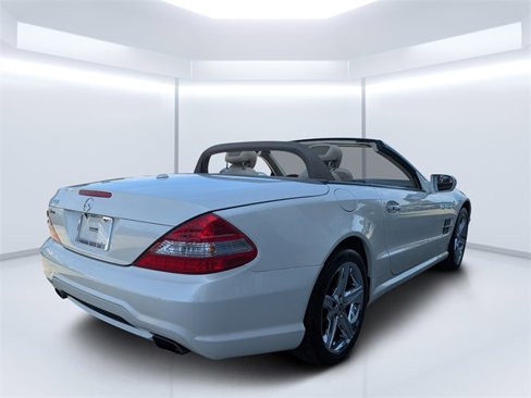 Used 2009 Mercedes-Benz SL 550 image 3