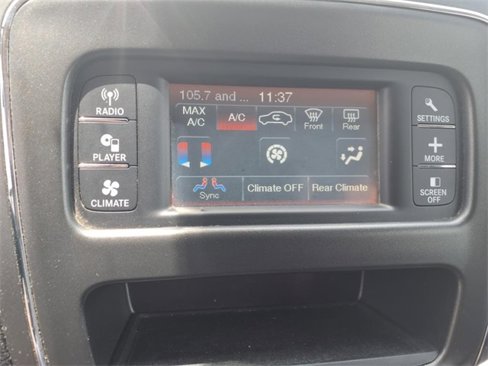 Used 2018 Dodge Journey SE w/ Popular Equipment Group image 12