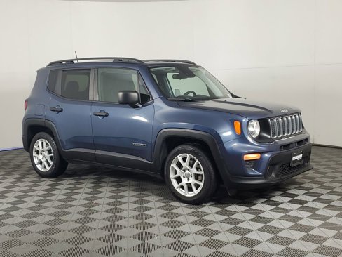 Used 2021 Jeep Renegade Sport w/ Sport Appearance Group image 2