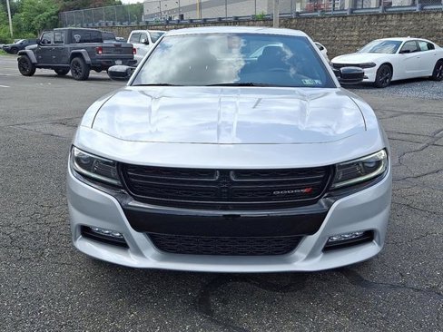 Used 2023 Dodge Charger SXT w/ Blacktop Package image 2